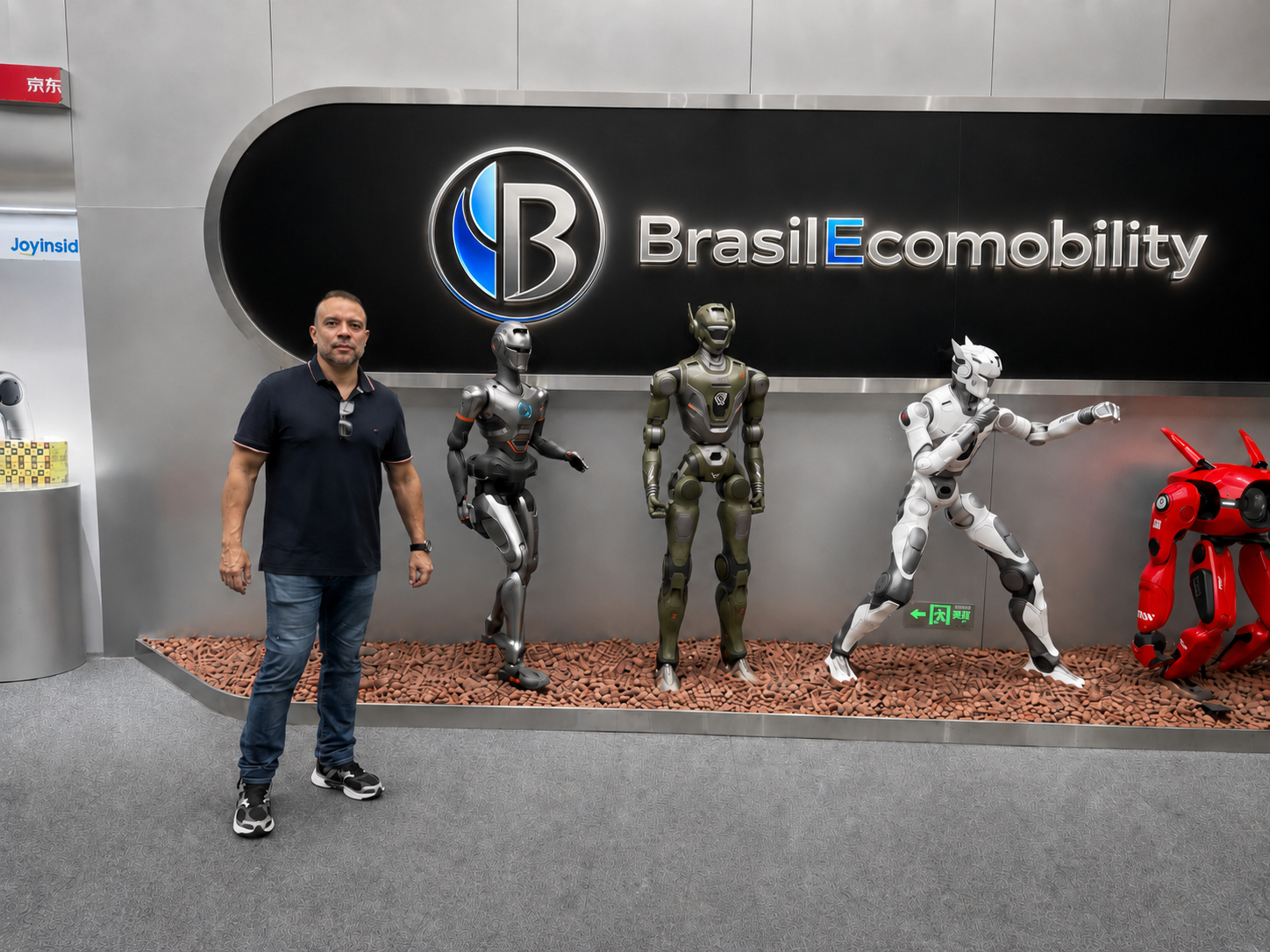EngineAI T800 – Robô Humanoide de Uso Geral
